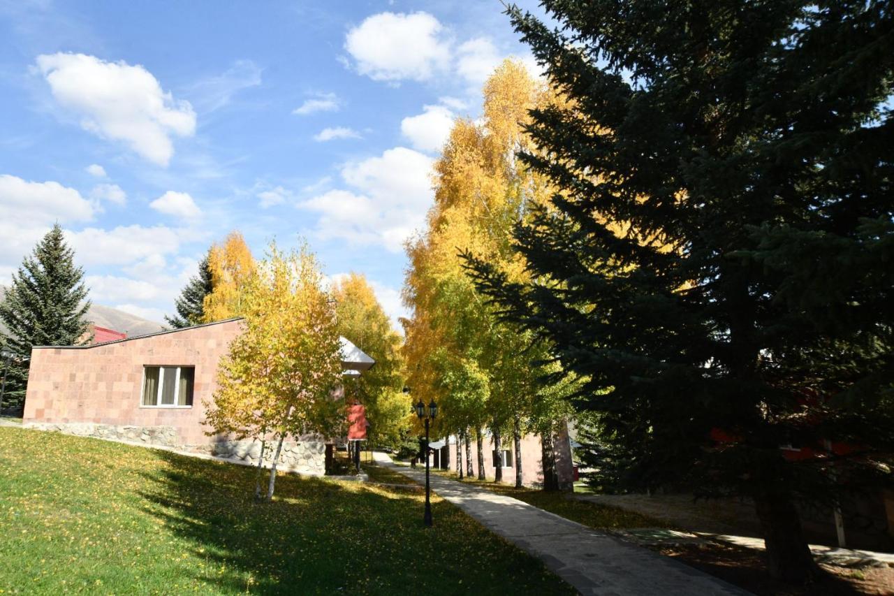 Ani Resort Artavaz Екстер'єр фото